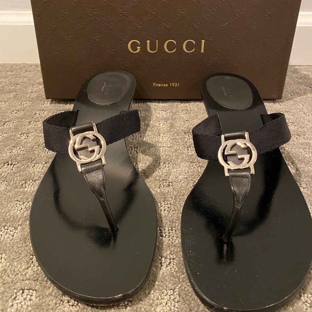 Gucci GG thong sandals